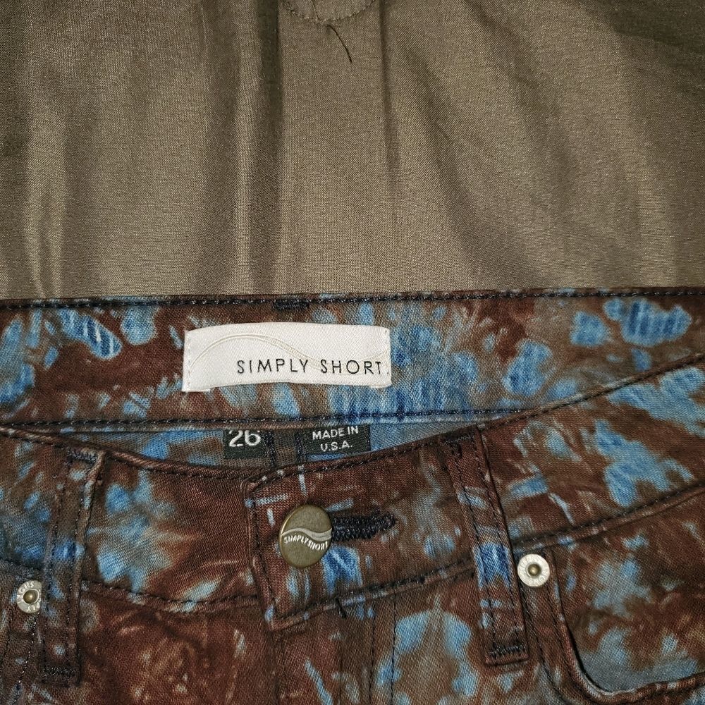 Simply Short Tie Dye Short Shorts Size 26 - Picture 3 of 5